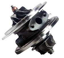 Turbó középrész – RENAULT/VOLVO GT1749V (703890-0012)